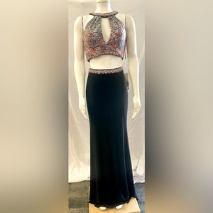 Beautiful two-piece formal dress NWT